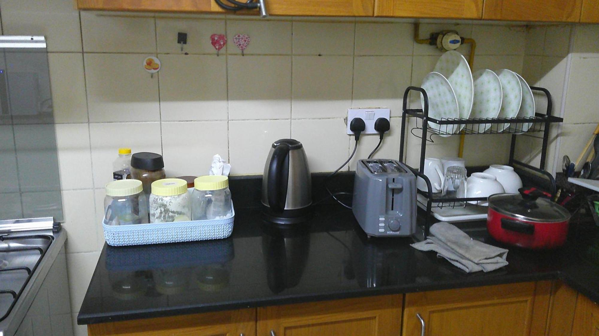 Ruby Star Hostel Dubai F2 Екстер'єр фото