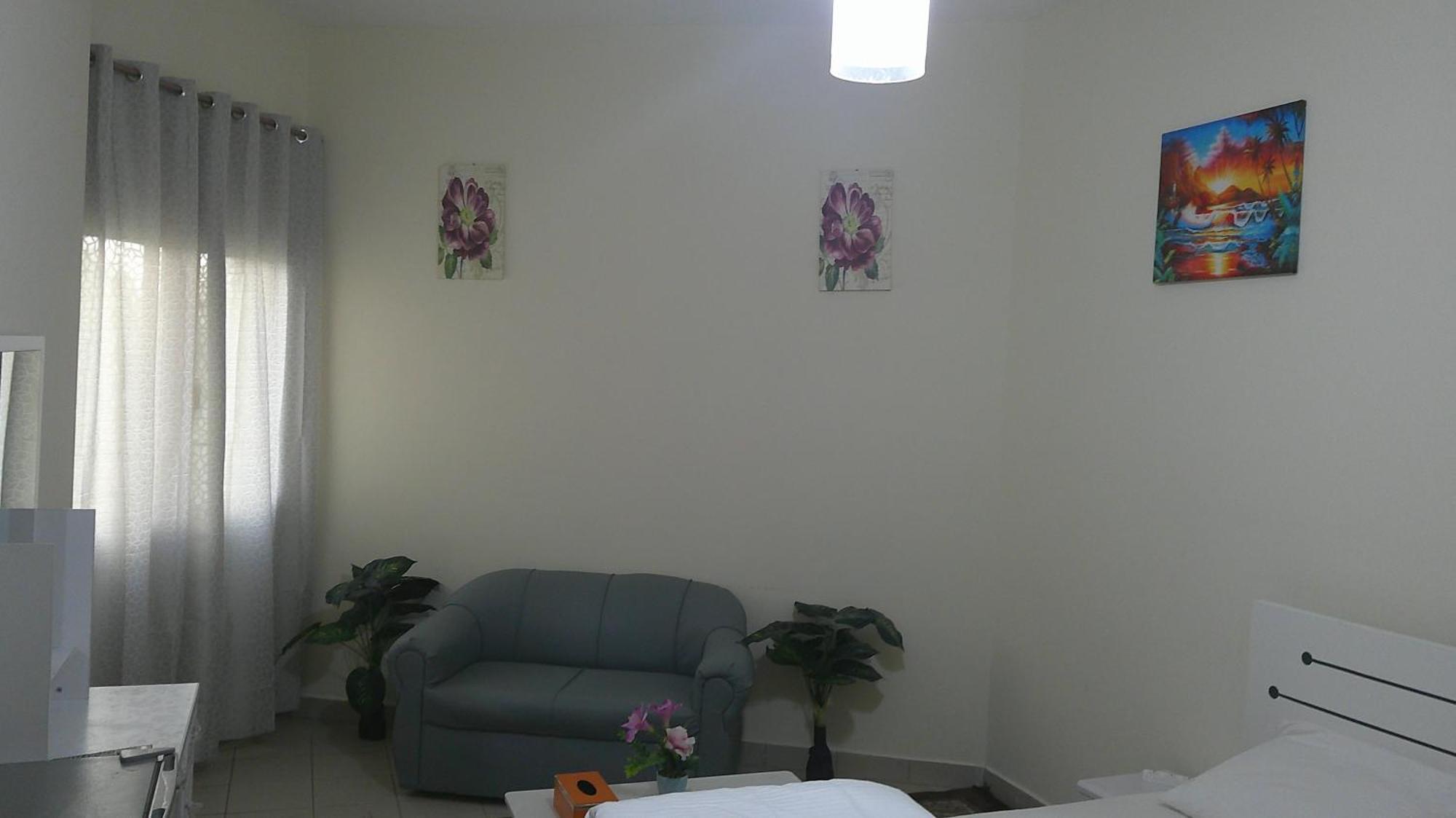 Ruby Star Hostel Dubai F2 Екстер'єр фото