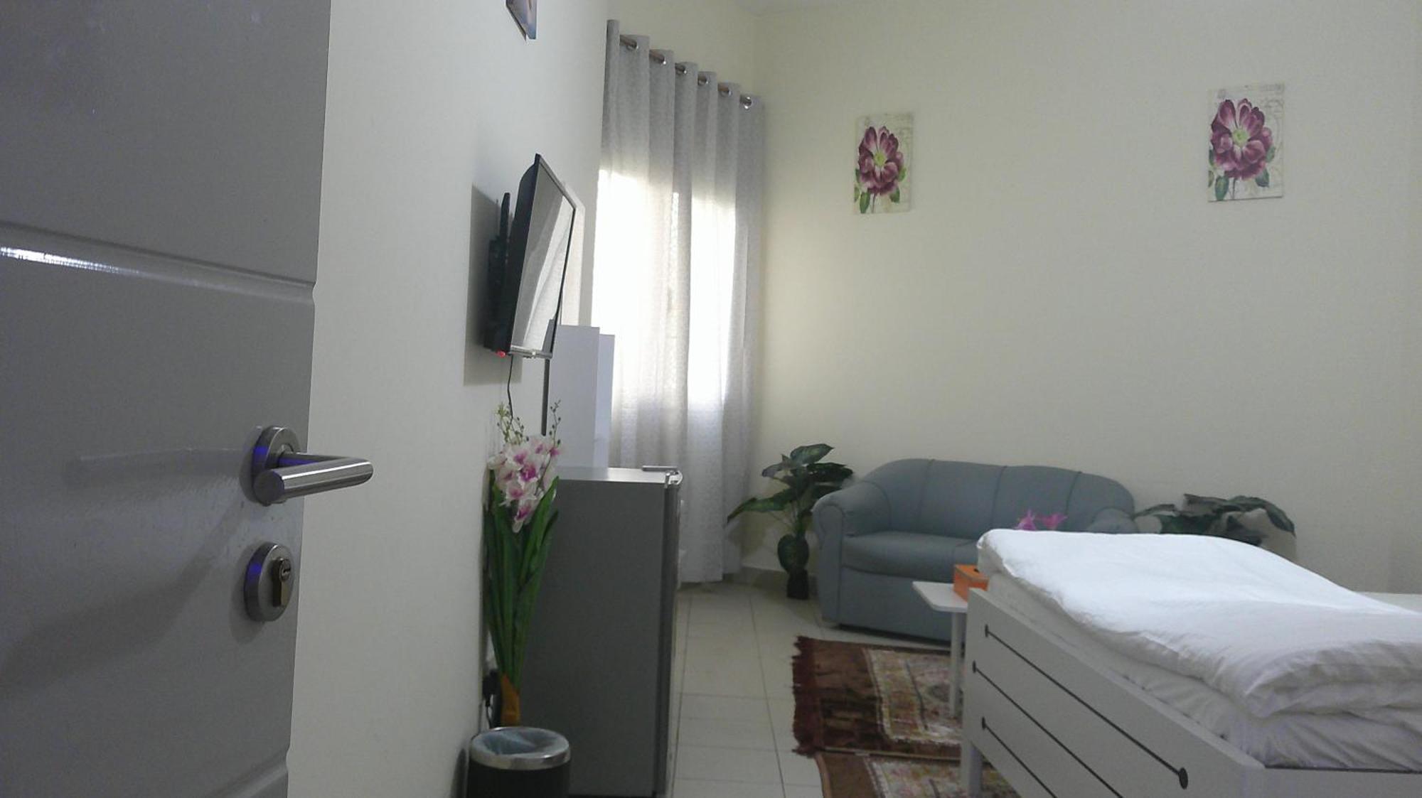 Ruby Star Hostel Dubai F2 Екстер'єр фото