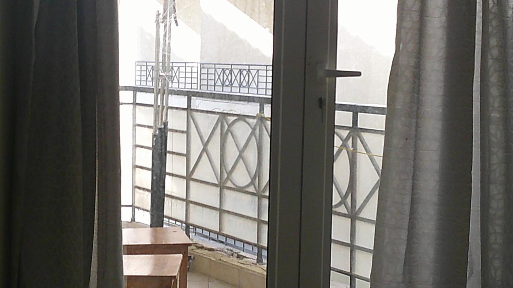 Ruby Star Hostel Dubai F2 Екстер'єр фото